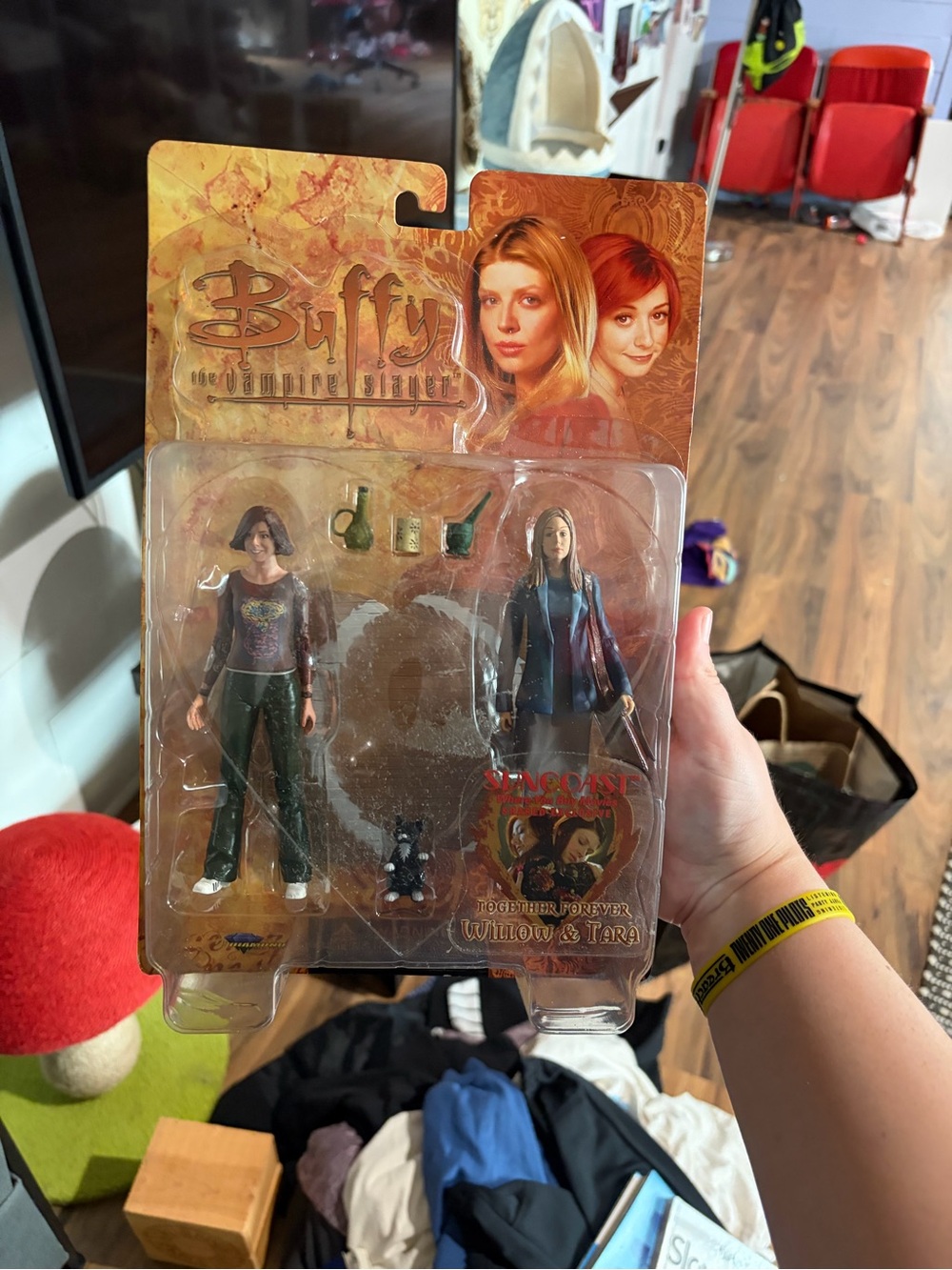 Willow & Tara Action Figure Set - Black/Brown